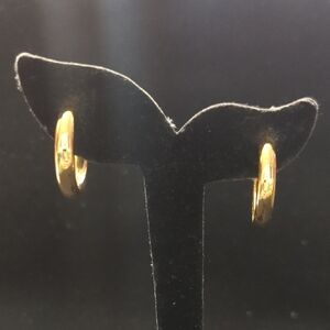 Elegant Classic Gold Tone Lightweight Hollow Metal Hoop Statement Earrings